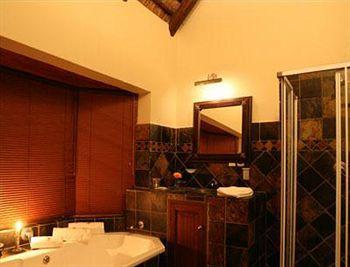 Mongena Game Lodge Hammanskraal Esterno foto
